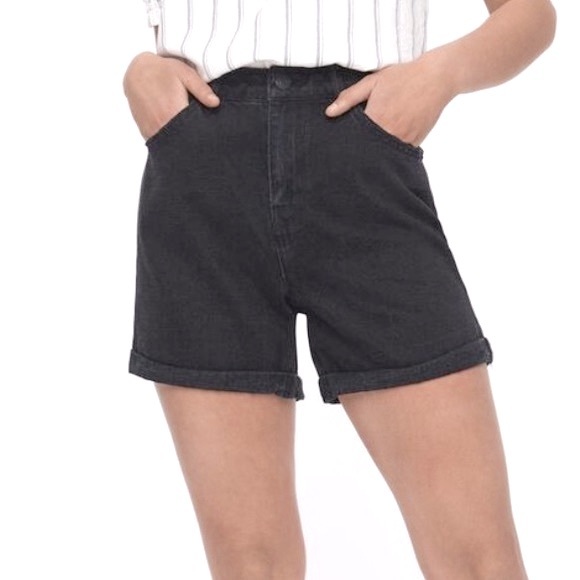 Vero Moda Nineteen High Waist Loose Shorts - Picture 9 of 10